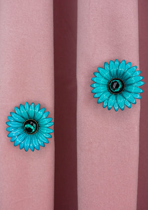 1960s Turquoise Daisy Clips